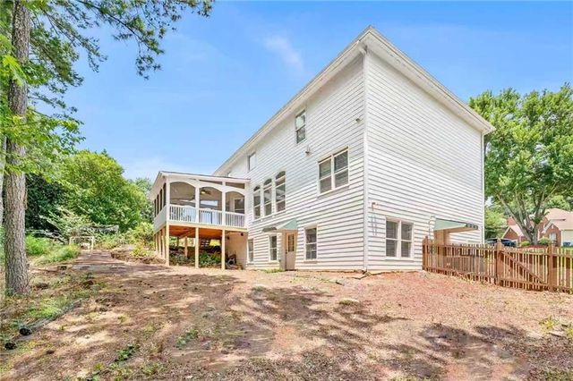 1832 Shores Ridge Court, Suwanee, GA 30024