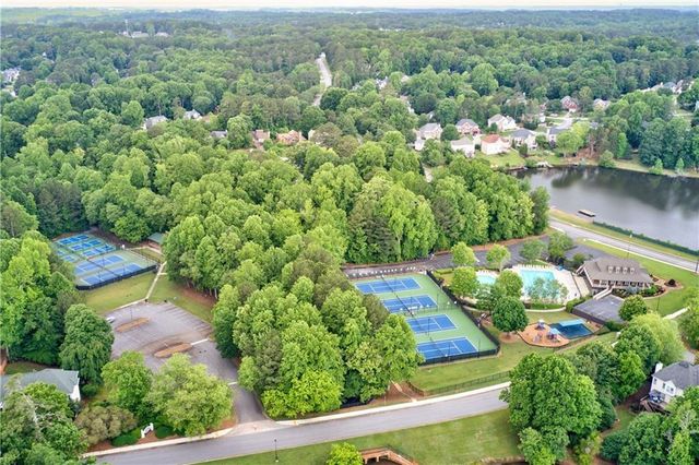 1832 Shores Ridge Court, Suwanee, GA 30024