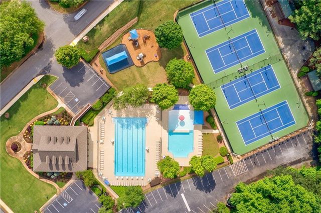 1832 Shores Ridge Court, Suwanee, GA 30024