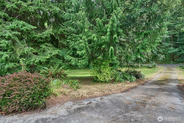 8209 144th Place SE, Newcastle, WA 98059
