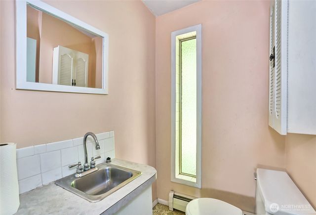 8209 144th Place SE, Newcastle, WA 98059