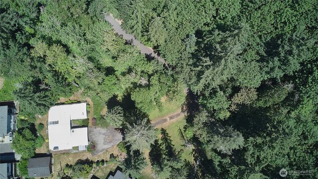 8209 144th Place SE, Newcastle, WA 98059
