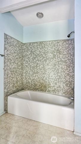 8209 144th Place SE, Newcastle, WA 98059