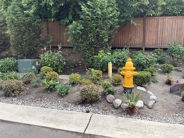 8209 144th Place SE, Newcastle, WA 98059
