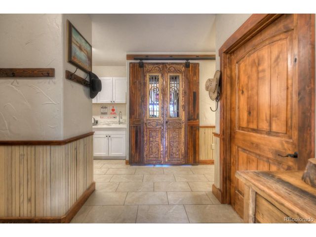 1833 Yellowstone Creek Rd, La Veta, CO 81055