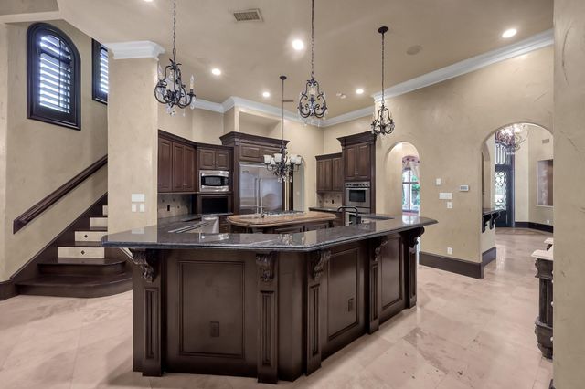 43 Philbrook Way, The Woodlands, TX 77382