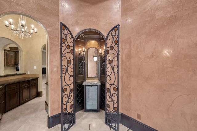 43 Philbrook Way, The Woodlands, TX 77382