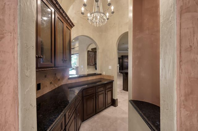 43 Philbrook Way, The Woodlands, TX 77382