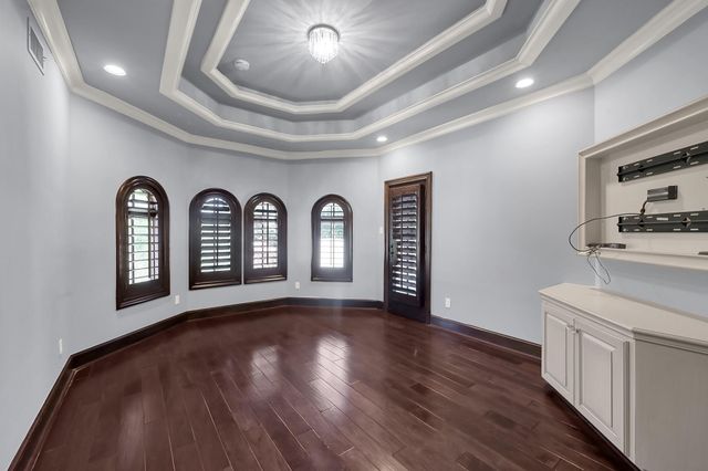 43 Philbrook Way, The Woodlands, TX 77382