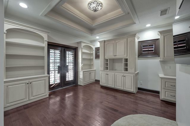 43 Philbrook Way, The Woodlands, TX 77382