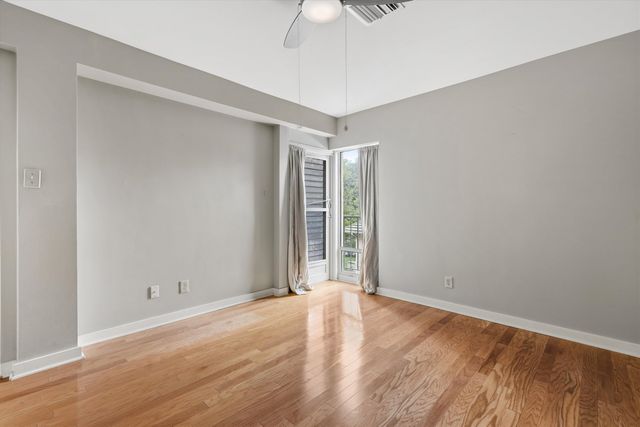 2195 Poplar Ave Apt 404, Memphis, TN 38104