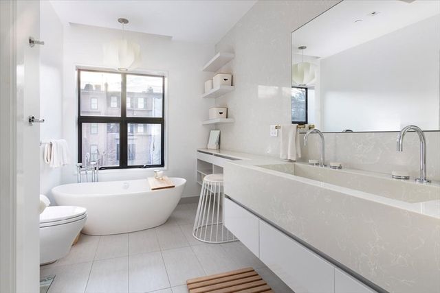 158 W Canton St, Boston, MA 02118