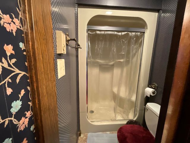 3812 Castlewood Court, Somerset, KY 42503