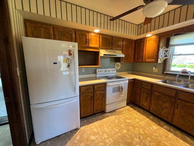 3812 Castlewood Court, Somerset, KY 42503