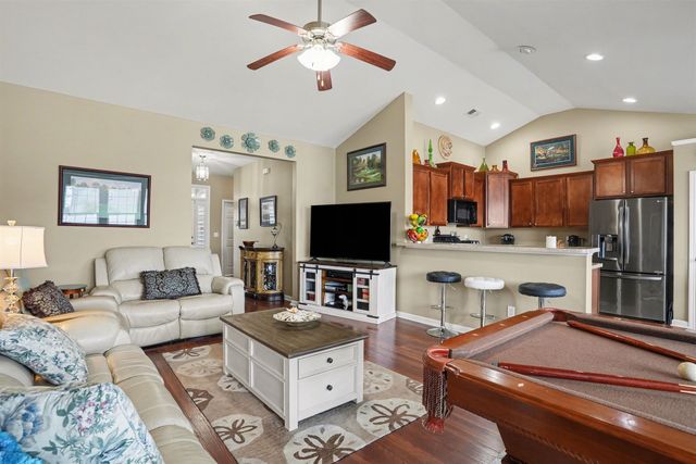 219 Burchwood Ln., Myrtle Beach, SC 29588