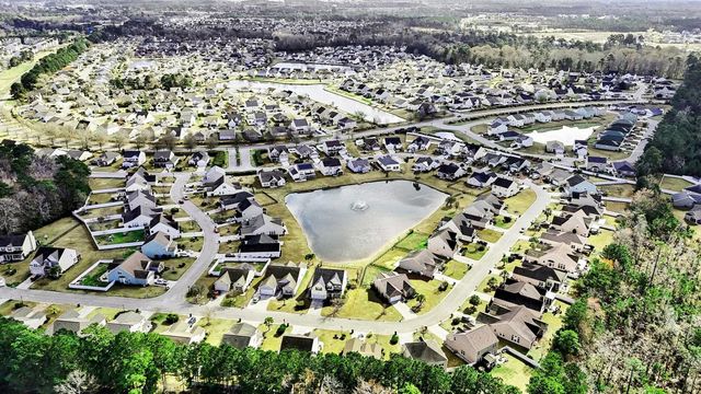 219 Burchwood Ln., Myrtle Beach, SC 29588