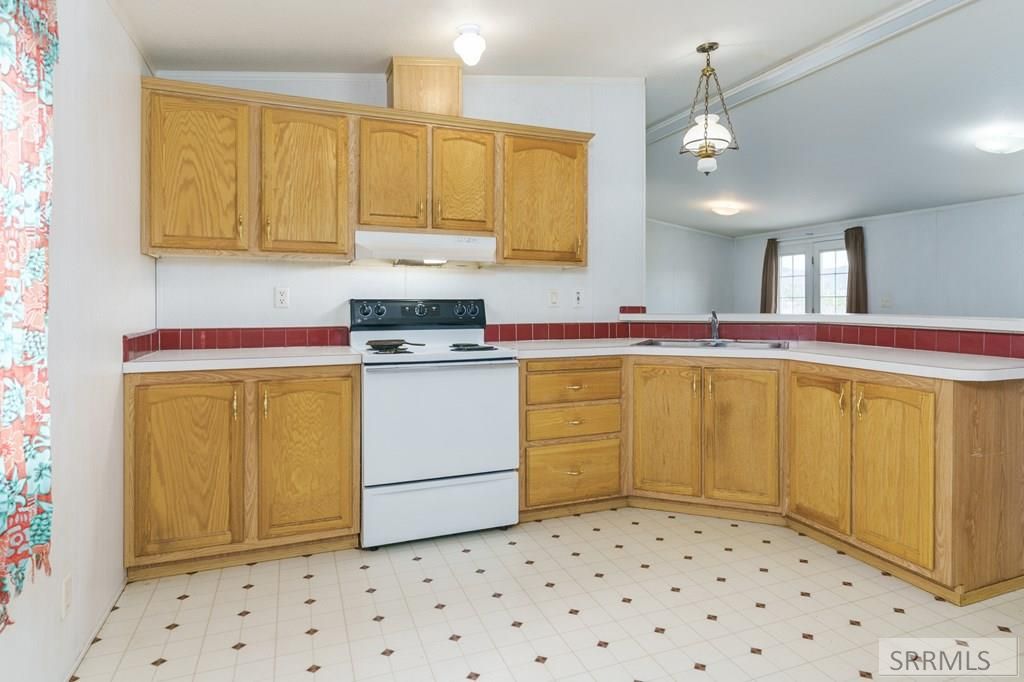 Image 16 of property listing at 9205 E Merrick Road, Lava Hot Springs, ID 83246