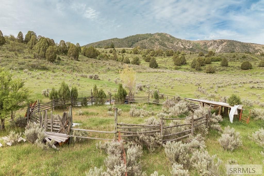 Image 37 of property listing at 9205 E Merrick Road, Lava Hot Springs, ID 83246