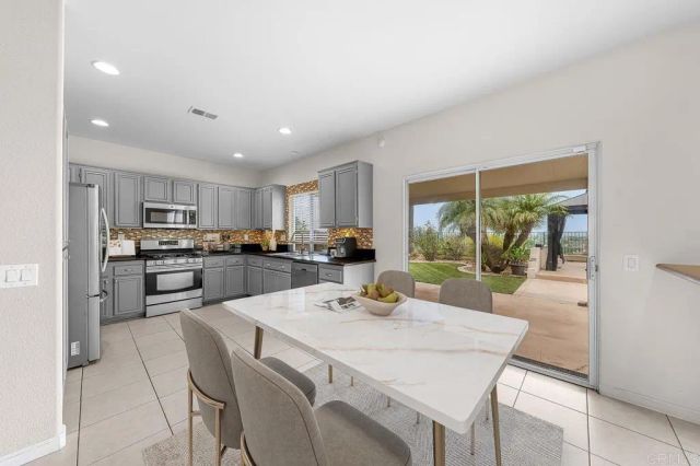 1498 Ewing Drive, Chula Vista, CA 91911