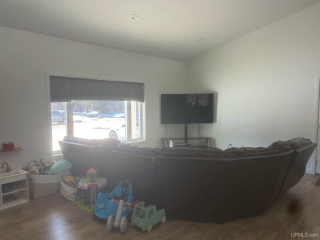 240 S Jackson Street, Kingsford, MI 49802