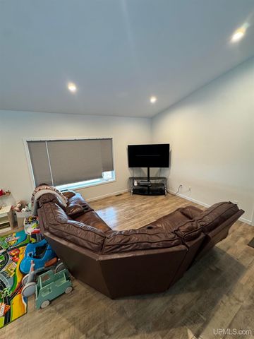 240 S Jackson Street, Kingsford, MI 49802