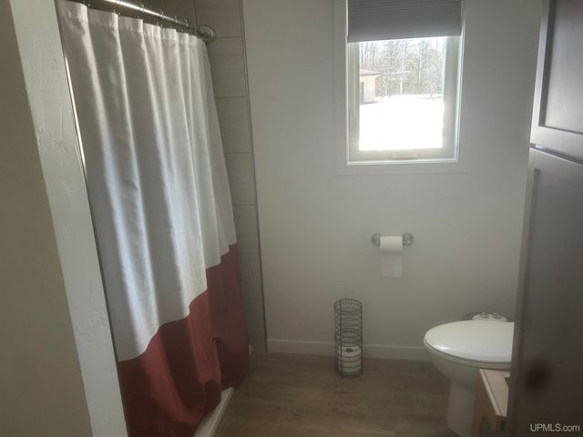 240 S Jackson Street, Kingsford, MI 49802