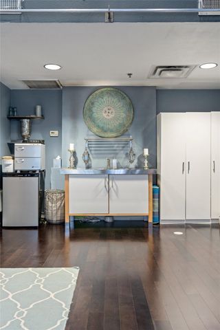 1601 E Cesar Chavez 107, Austin, TX 78702