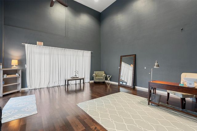 1601 E Cesar Chavez 107, Austin, TX 78702
