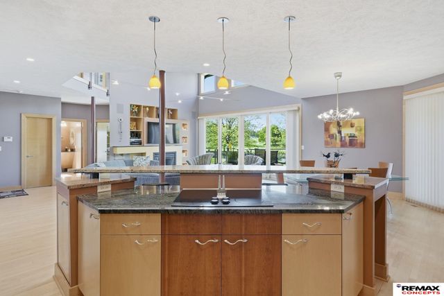 2101 Wilderness Ridge Drive, Lincoln, NE 68512
