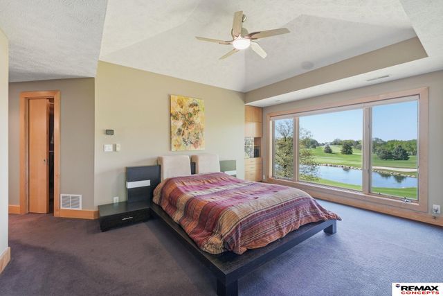 2101 Wilderness Ridge Drive, Lincoln, NE 68512