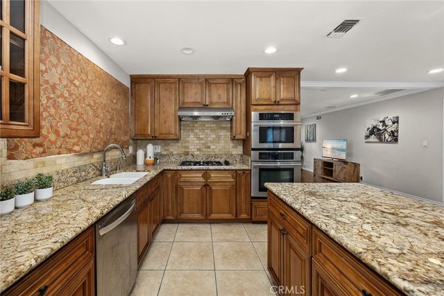 261 Oakhurst, Arcadia, CA 91007