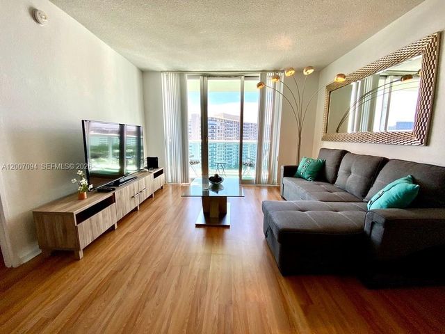3901 S Ocean Drive 14P, Hollywood, FL 33019
