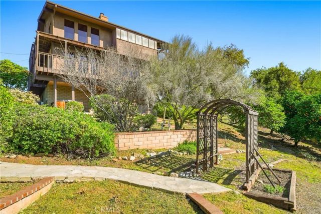 1616 Kanola Road, La Habra Heights, CA 90631