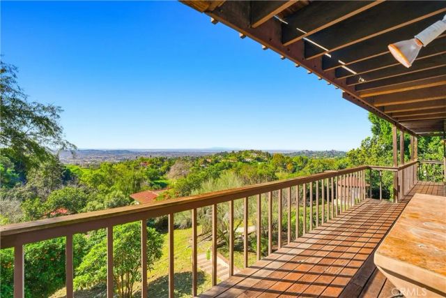 1616 Kanola Road, La Habra Heights, CA 90631
