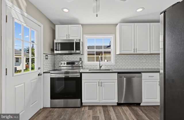 3807 FRANCES AVE, Wilmington, DE 19808