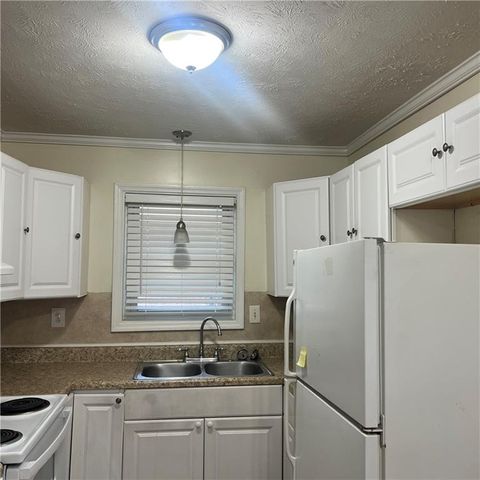 6435 Connell Road, Atlanta, GA 30349