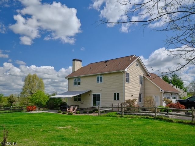 18 Linvale Rd, East Amwell Twp., NJ 08551