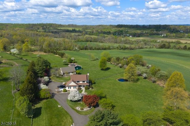 18 Linvale Rd, East Amwell Twp., NJ 08551