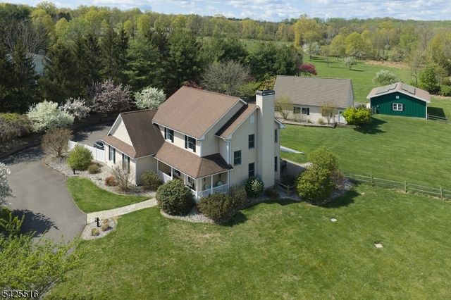 18 Linvale Rd, East Amwell Twp., NJ 08551