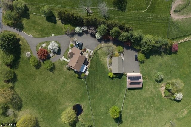 18 Linvale Rd, East Amwell Twp., NJ 08551