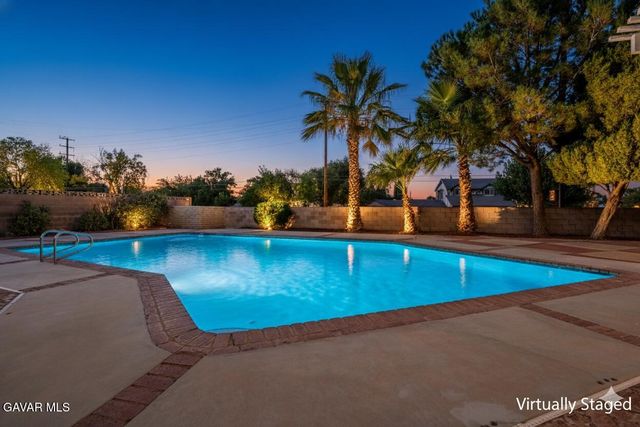 2701 W Avenue K1, Lancaster, CA 93536