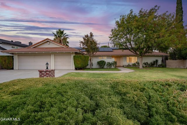 2701 W Avenue K1, Lancaster, CA 93536