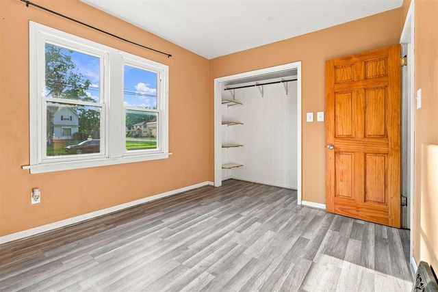 136 E Ave, Battle Creek, MI 49017