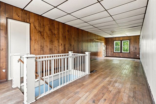 136 E Ave, Battle Creek, MI 49017