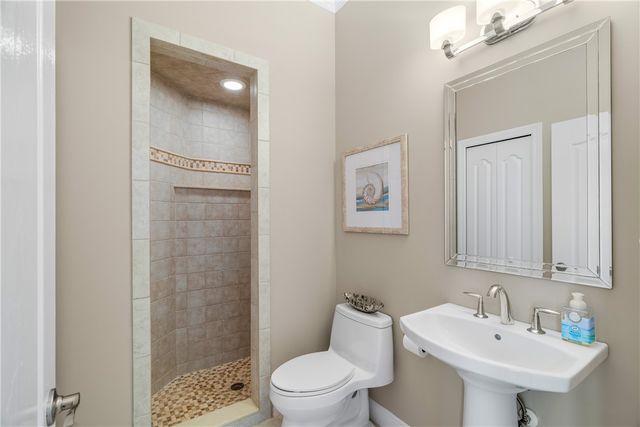 2120 Oyster Bay Drive, Vero Beach, FL 32963