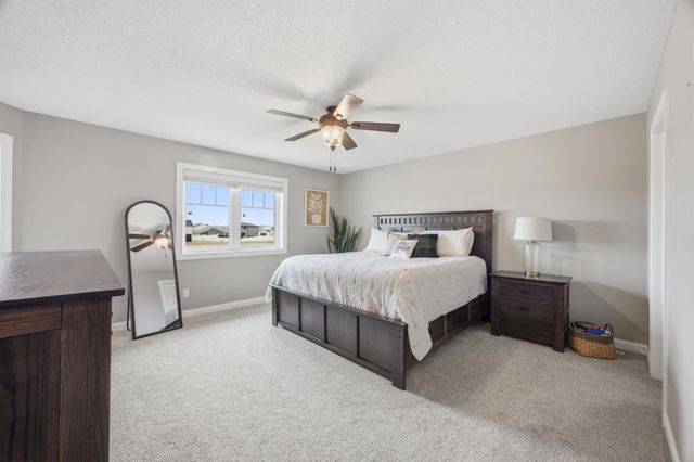 4931 38th Avenue S, Fargo, ND 58104