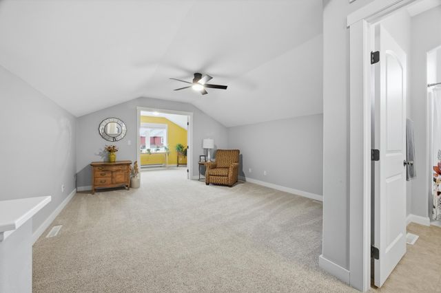 4931 38th Avenue S, Fargo, ND 58104