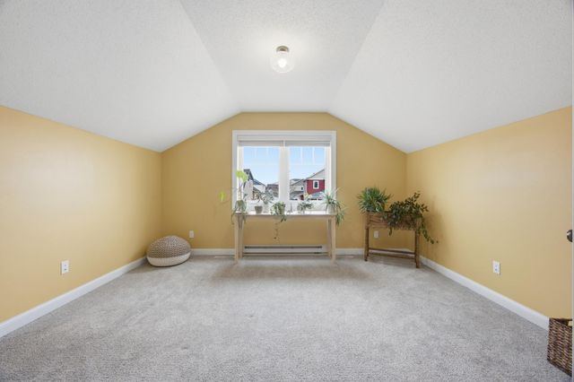 4931 38th Avenue S, Fargo, ND 58104