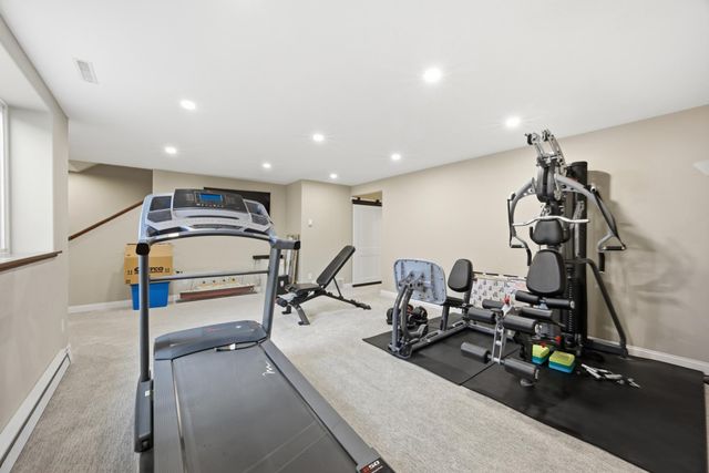 4931 38th Avenue S, Fargo, ND 58104