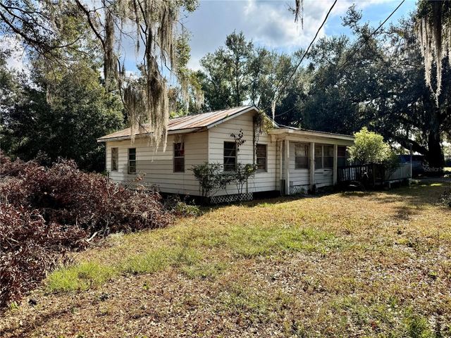 4702 STRAUSS ROAD, Plant City, FL 33565